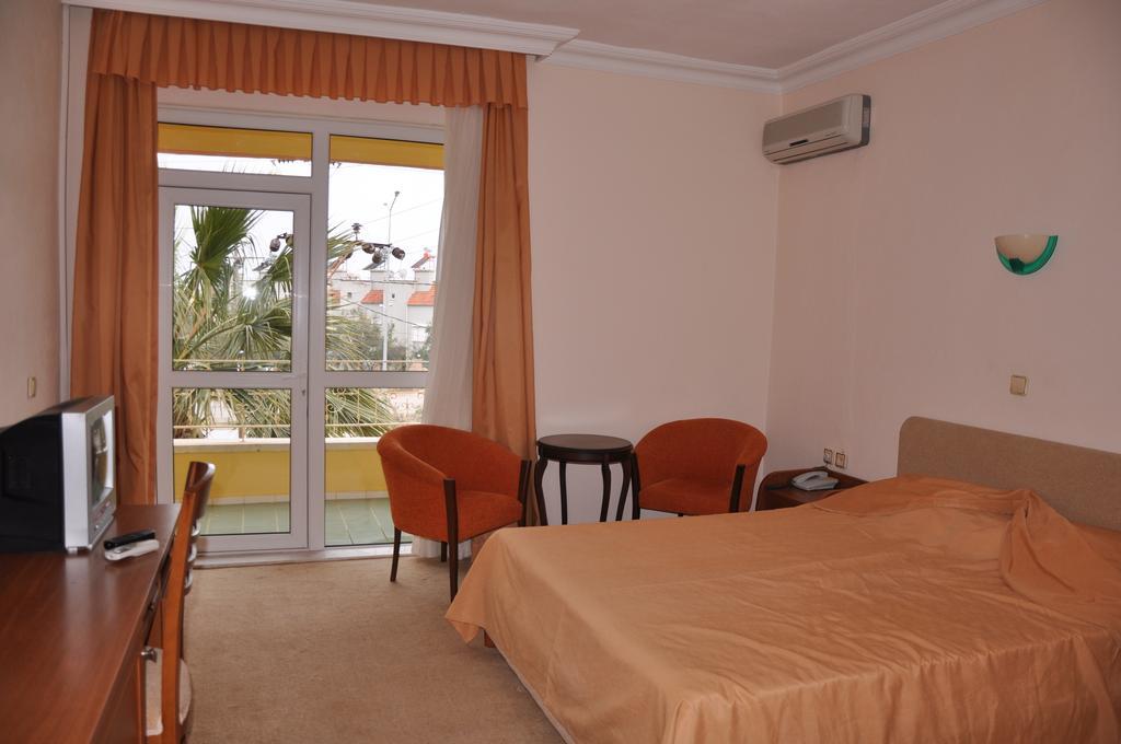 Lambada Hotel Altınoluk Rum bild